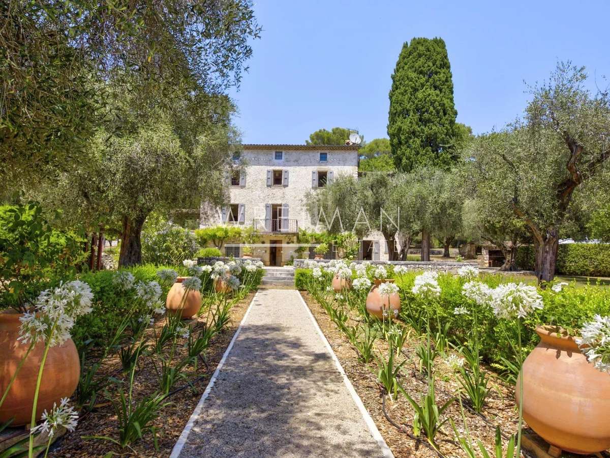 Propriété Roquefort-les-Pins