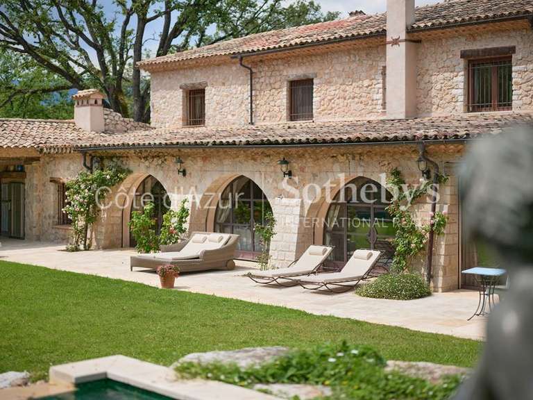 Equestrian property Roquefort-les-Pins - 5 bedrooms - 700m²