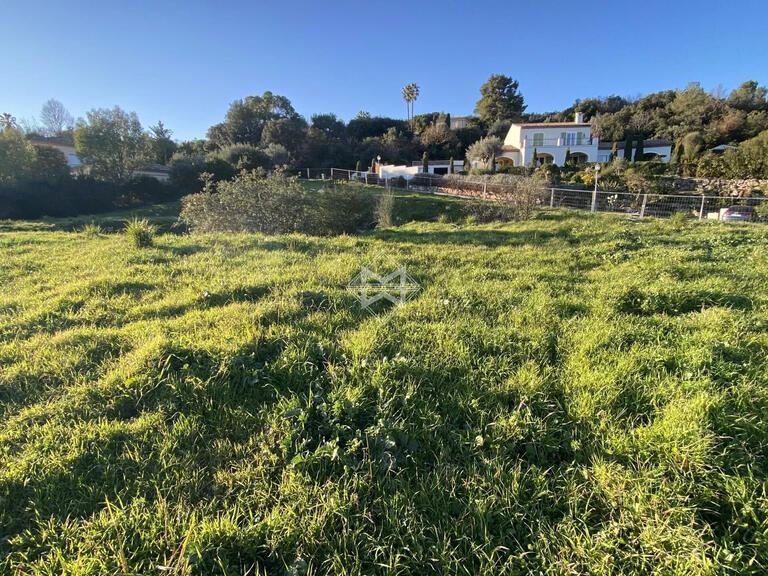 Terrain Roquefort-les-Pins - 4457m²