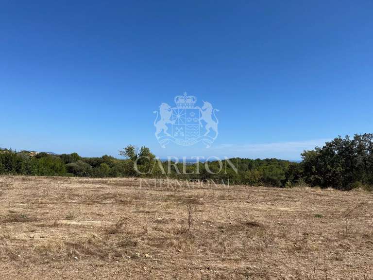 Terrain Roquefort-les-Pins - 3895m²