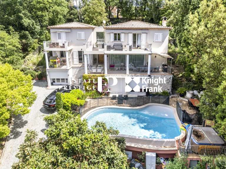 Villa Roquefort-les-Pins - 7 chambres - 333m²