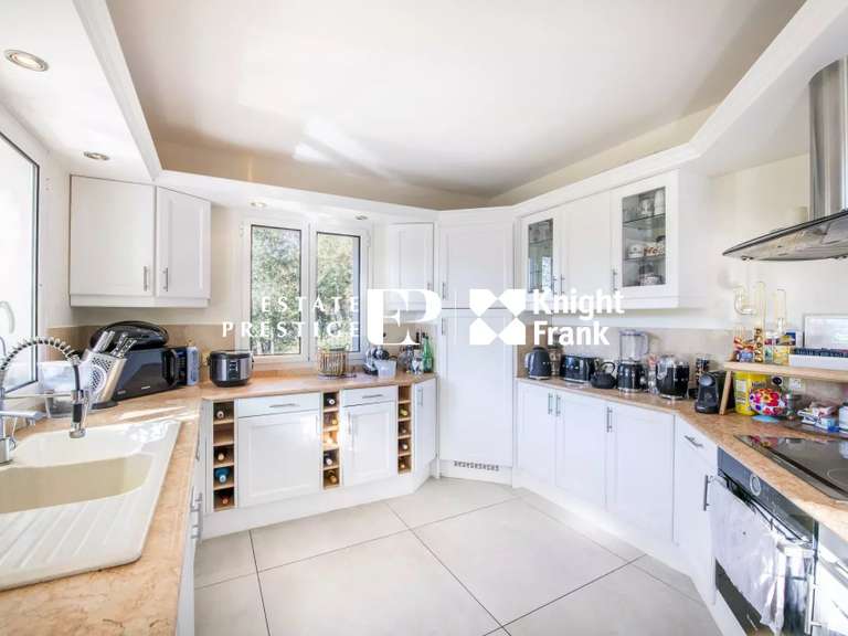 Villa Roquefort-les-Pins - 7 chambres - 333m²