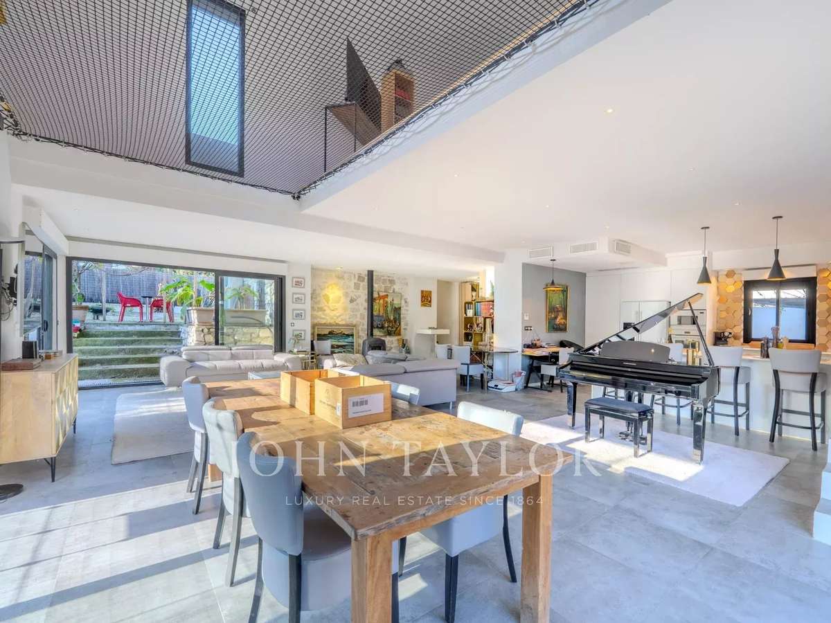 Villa Roquefort-les-Pins