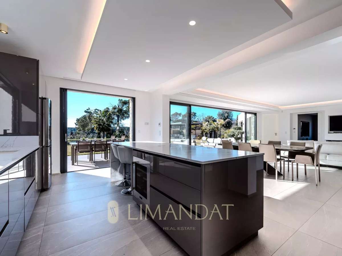 Villa Roquefort-les-Pins