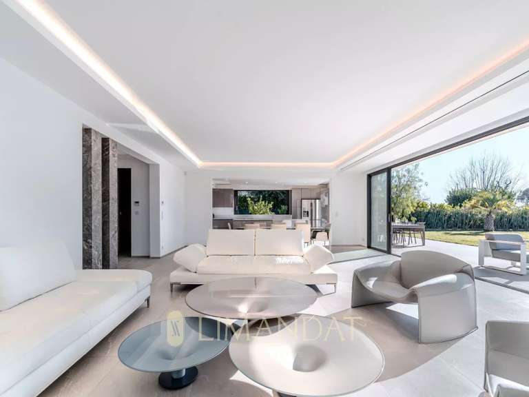 Villa Roquefort-les-Pins - 5 chambres - 275m²