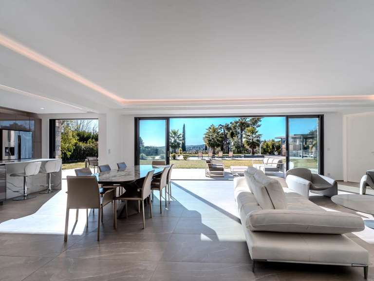 Villa Roquefort-les-Pins - 5 chambres - 275m²