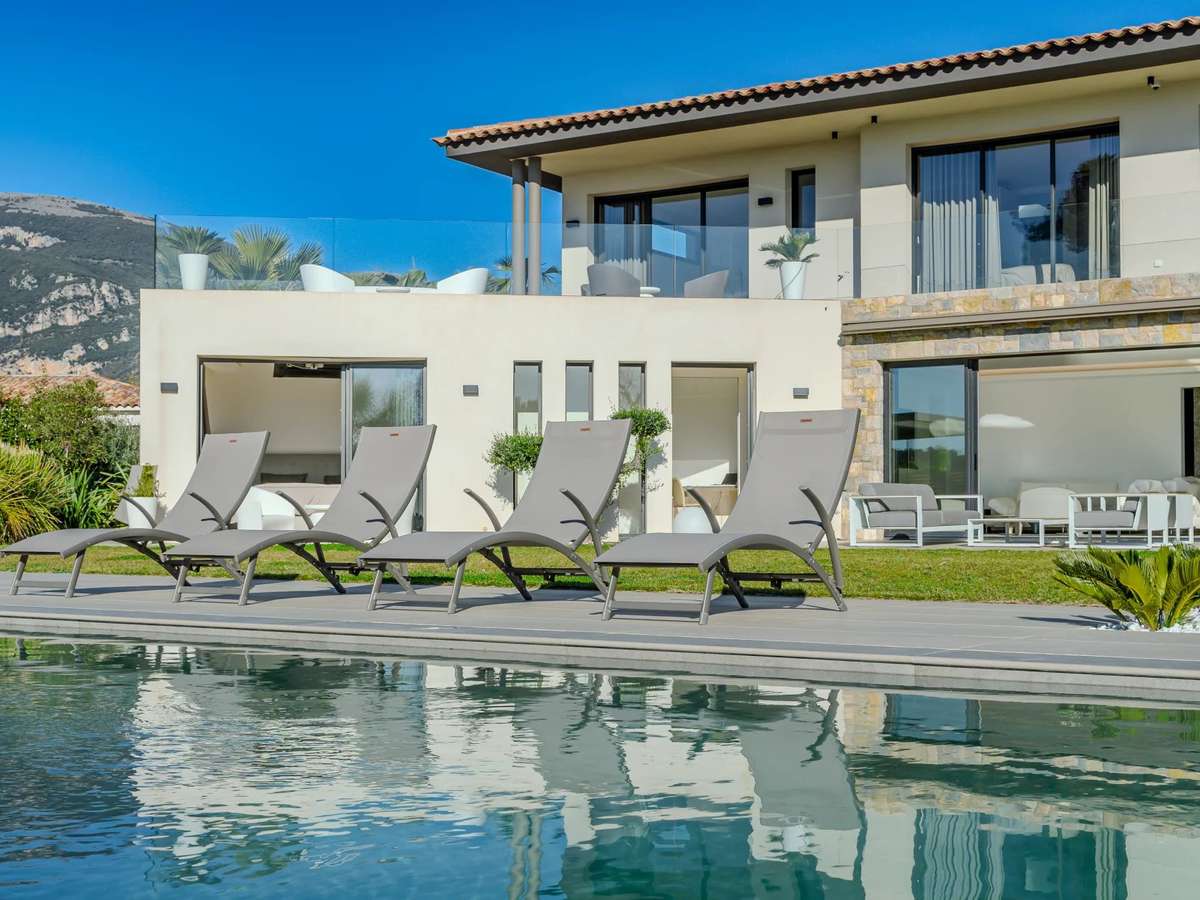 Villa Roquefort-les-Pins