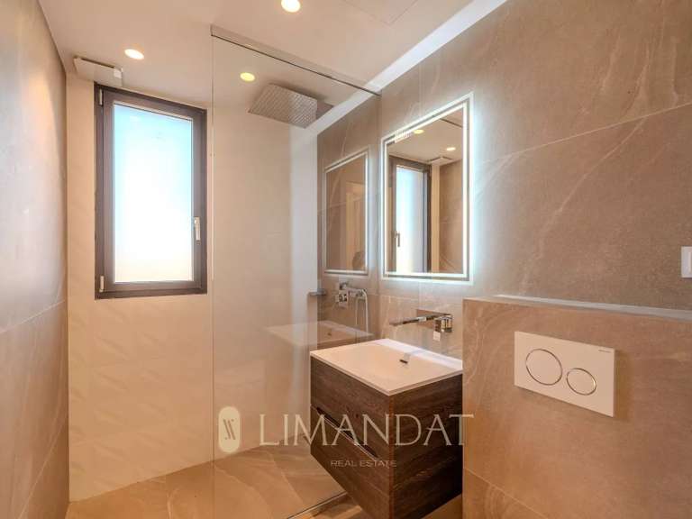 Villa Roquefort-les-Pins - 5 chambres - 275m²