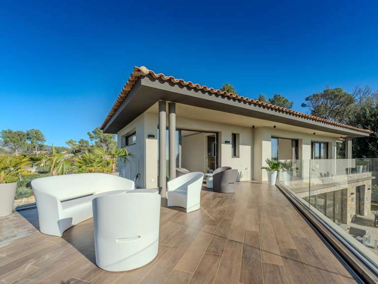 Villa Roquefort-les-Pins - 5 chambres - 275m²