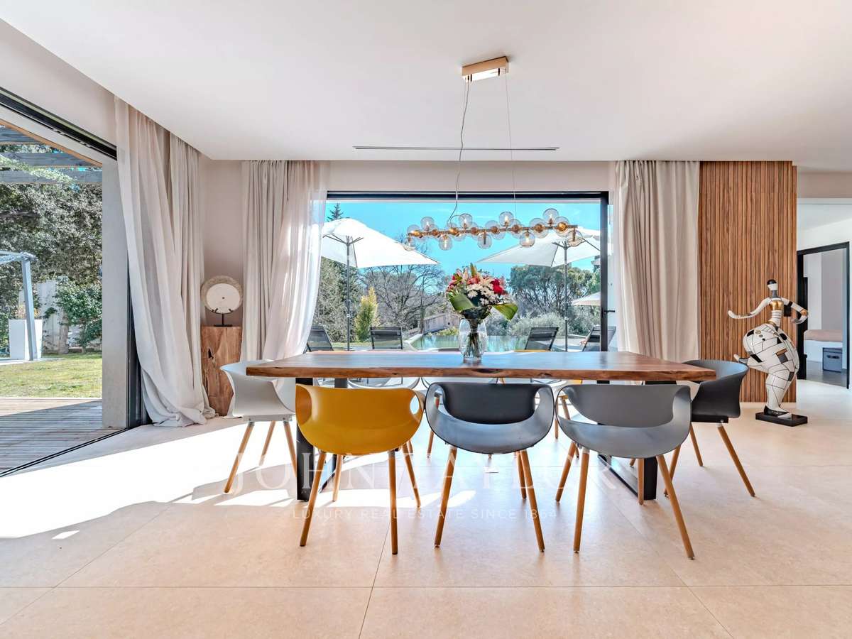 Villa Roquefort-les-Pins