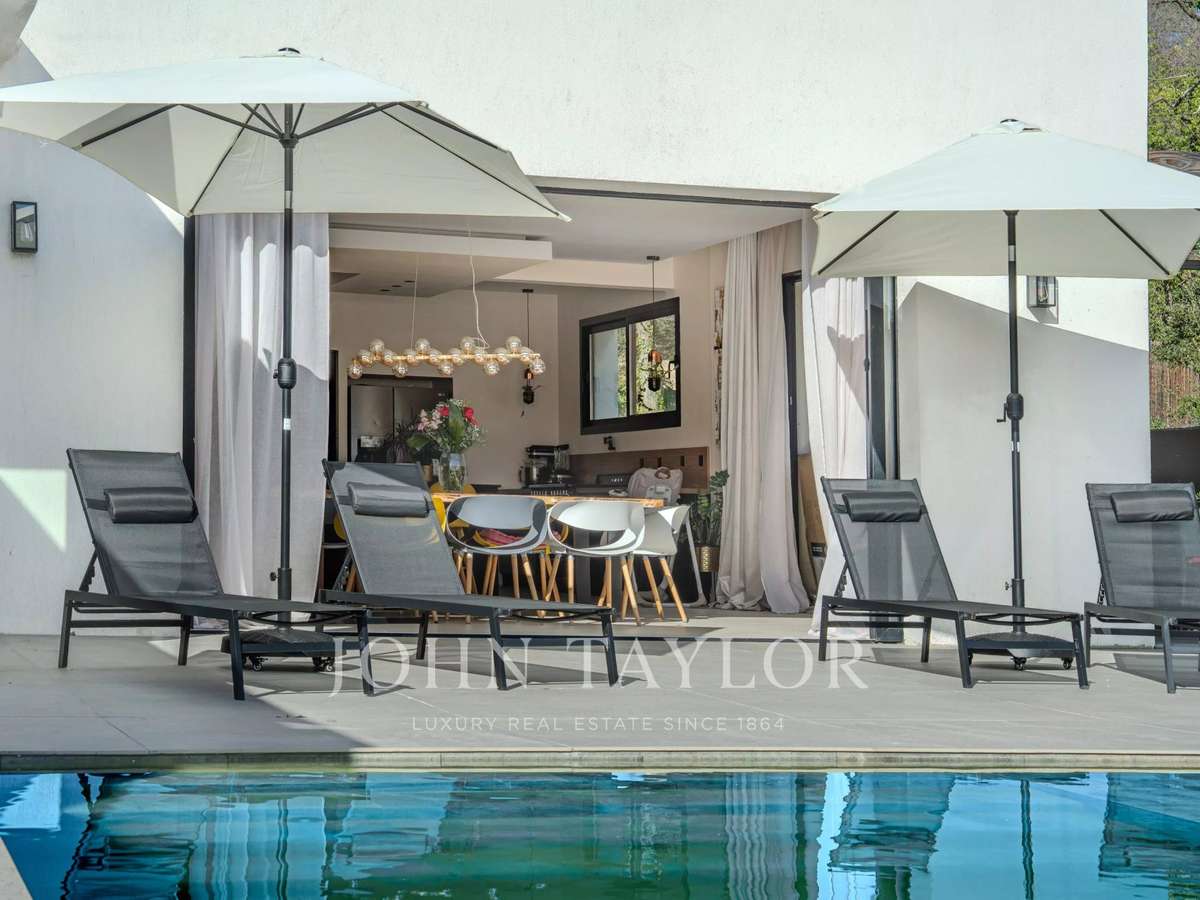 Villa Roquefort-les-Pins