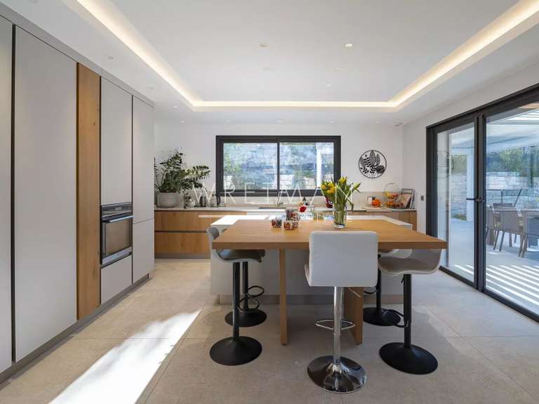 Villa Roquefort-les-Pins - 4 chambres - 324m²