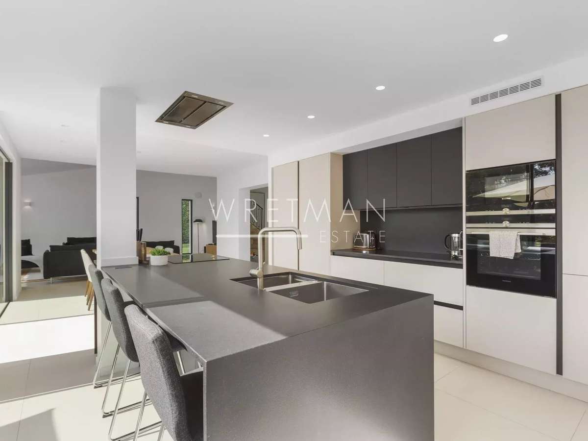 Villa Roquefort-les-Pins