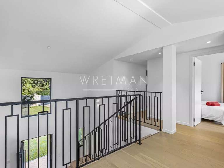 Villa Roquefort-les-Pins - 220m²