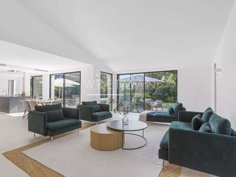 Villa Roquefort-les-Pins - 220m²