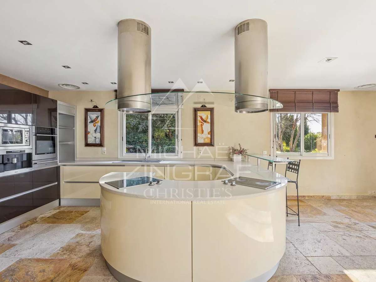 Villa Roquefort-les-Pins