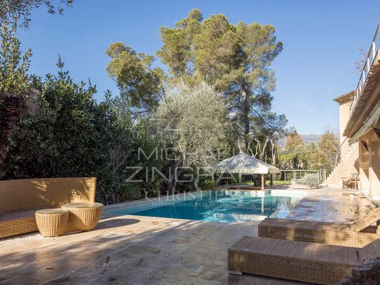 Villa Roquefort-les-Pins - 5 bedrooms - 430m²