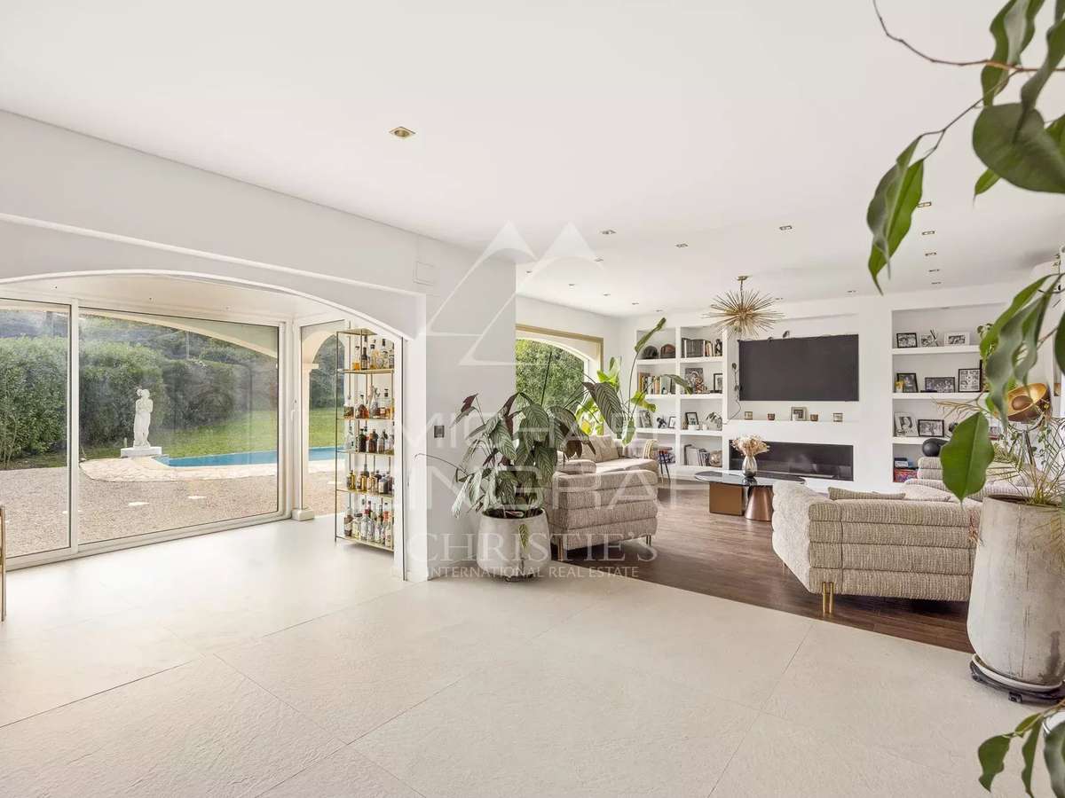 Villa Roquefort-les-Pins