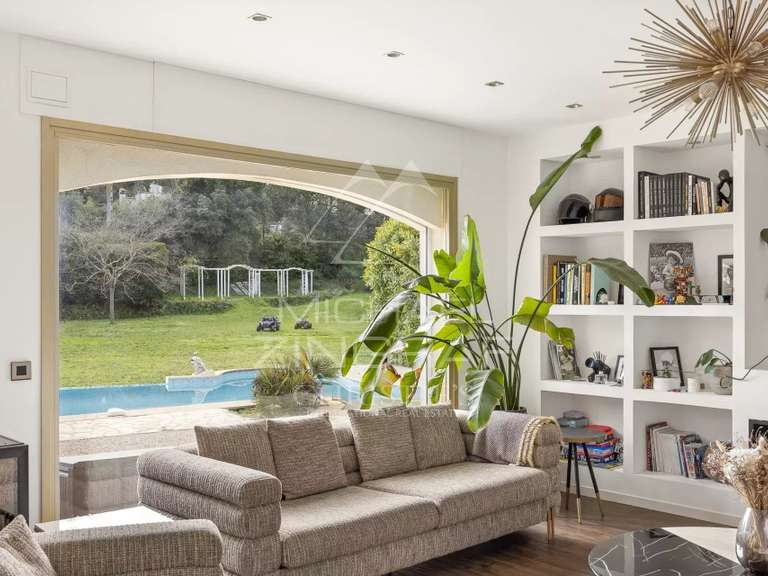 Villa Roquefort-les-Pins - 5 chambres - 240m²