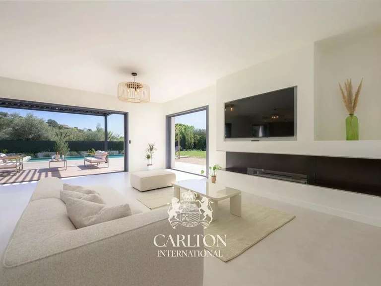 Villa Roquefort-les-Pins - 5 bedrooms - 252m²