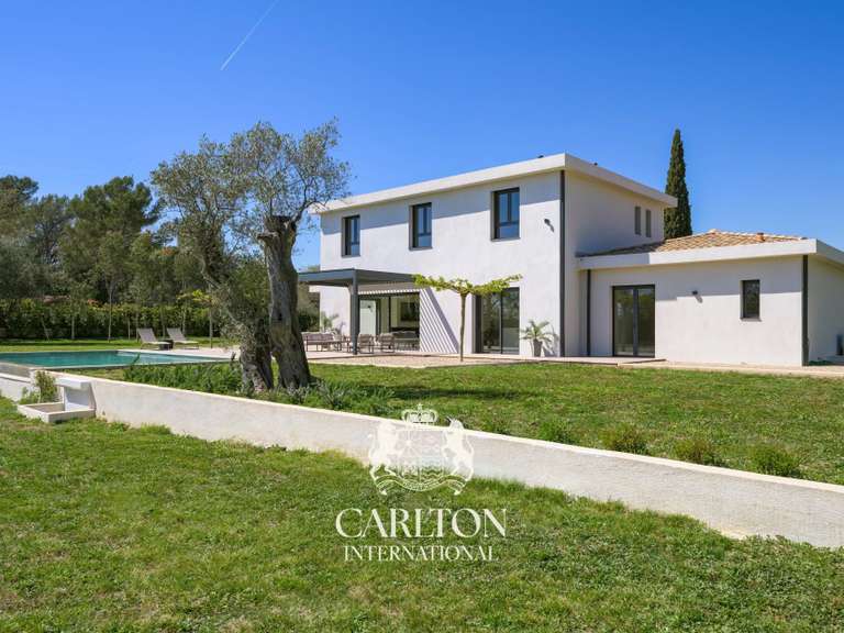 Villa Roquefort-les-Pins - 5 bedrooms - 252m²