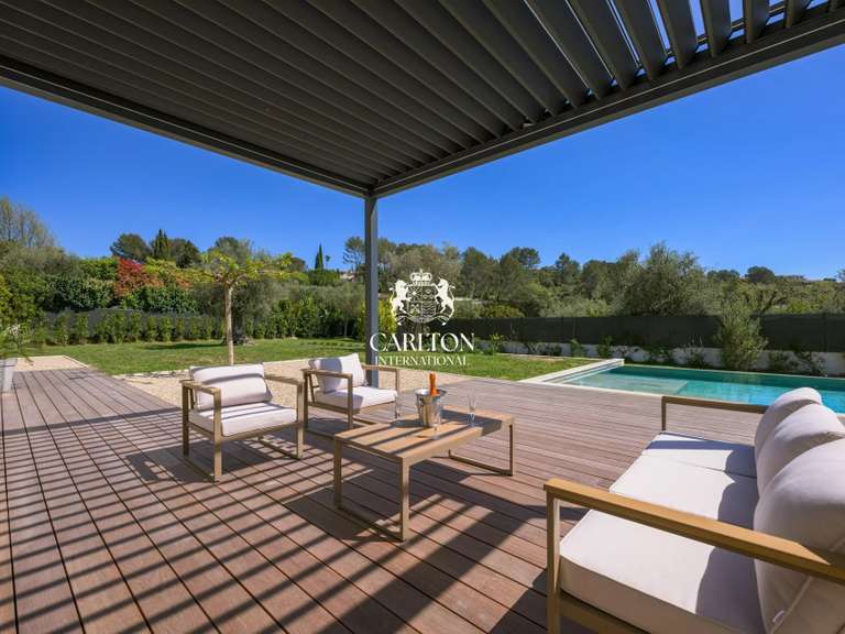 Villa Roquefort-les-Pins - 5 chambres - 260m²