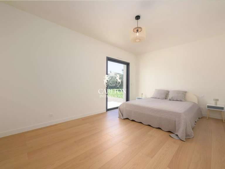 Villa Roquefort-les-Pins - 5 chambres - 260m²