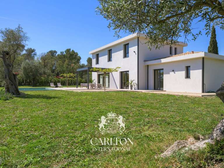 Villa Roquefort-les-Pins - 5 bedrooms - 252m²