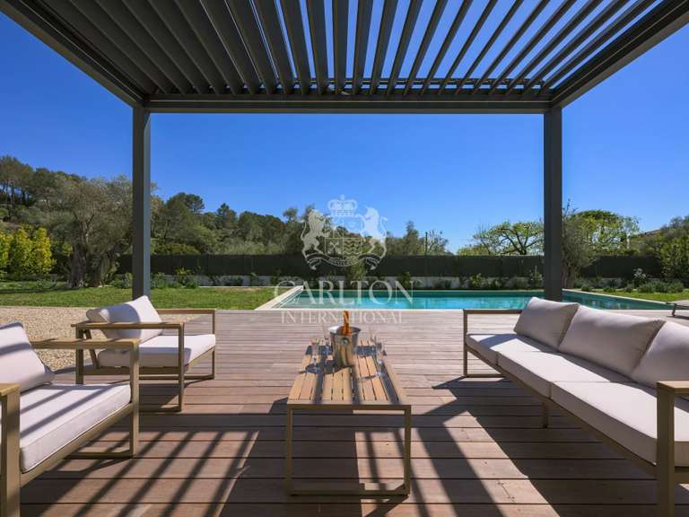 Villa Roquefort-les-Pins - 5 bedrooms - 252m²