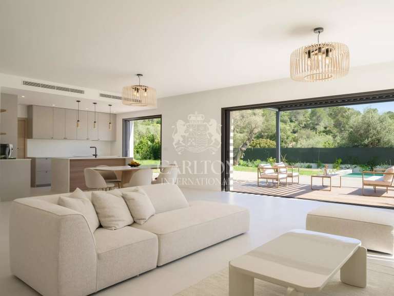 Villa Roquefort-les-Pins - 5 bedrooms - 252m²