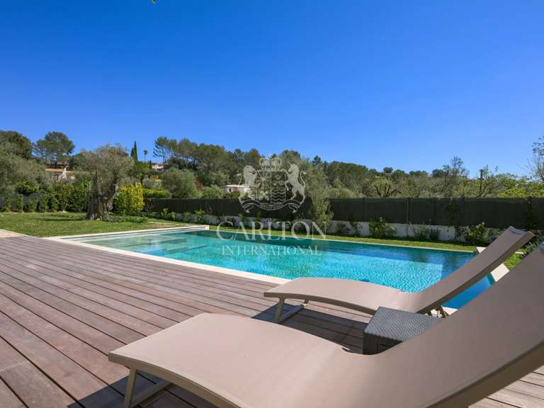 Villa Roquefort-les-Pins - 5 bedrooms - 252m²