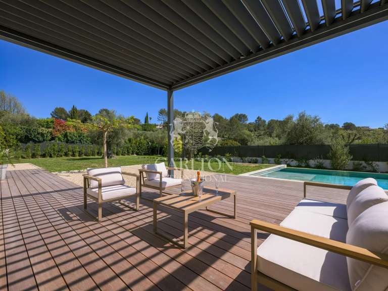 Villa Roquefort-les-Pins - 5 bedrooms - 252m²