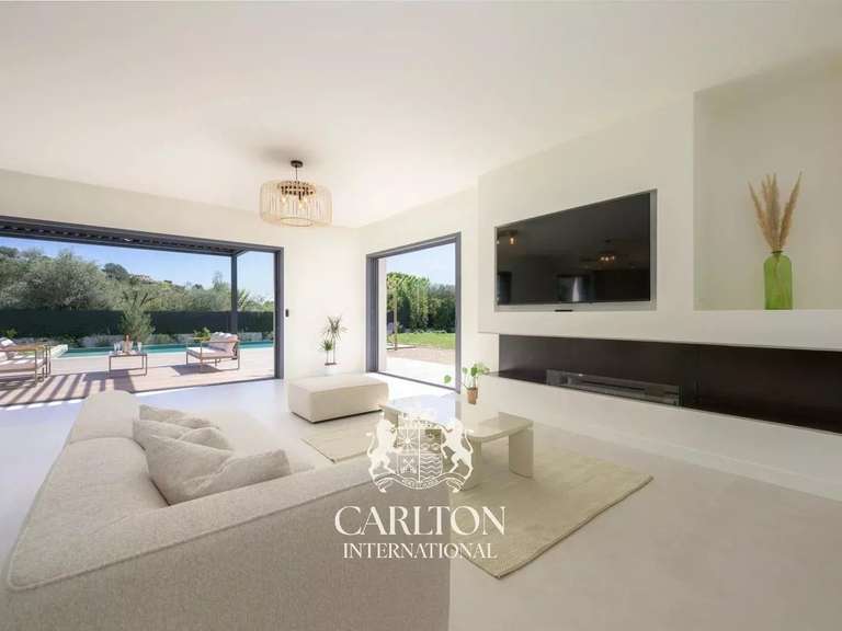 Villa Roquefort-les-Pins - 5 bedrooms - 252m²
