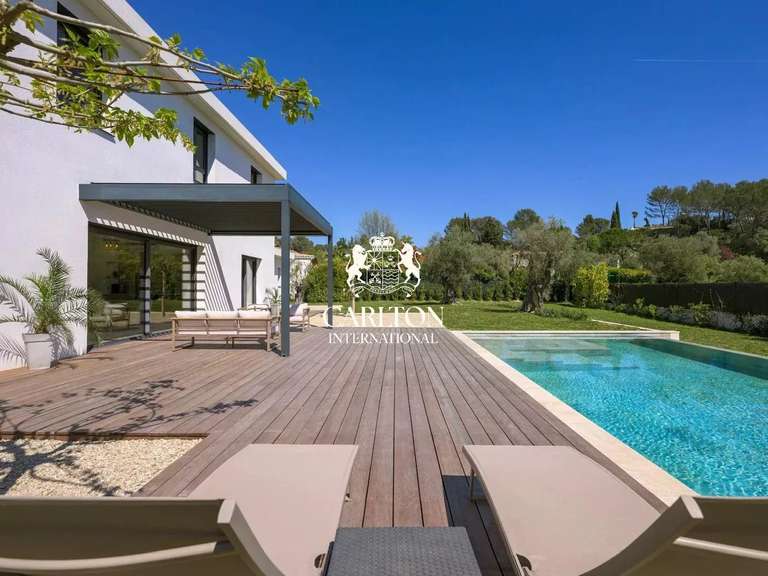 Villa Roquefort-les-Pins - 5 chambres - 260m²