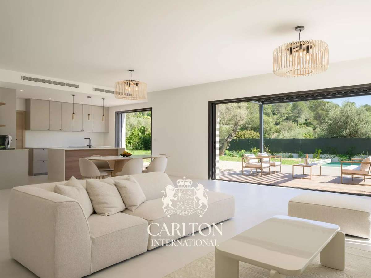 Villa Roquefort-les-Pins