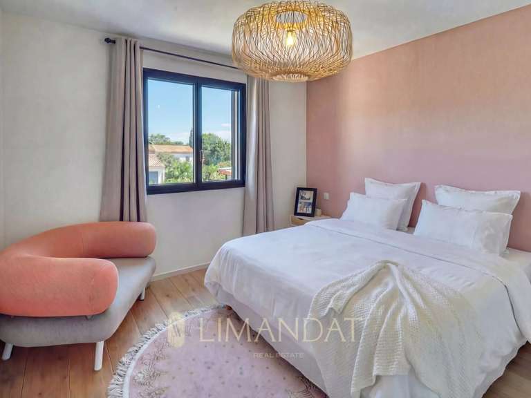 Villa Roquefort-les-Pins - 4 chambres - 200m²