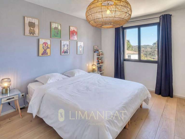 Villa Roquefort-les-Pins - 4 chambres - 200m²