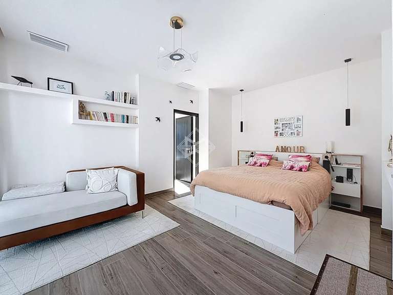 Villa Roquefort-les-Pins - 6 chambres - 323m²