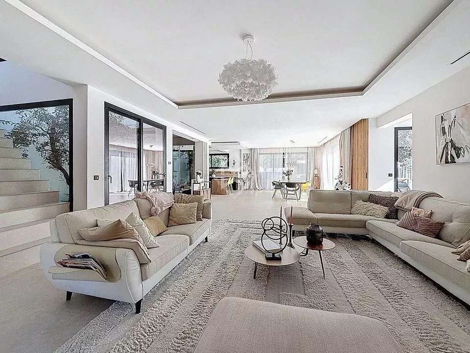 Villa Roquefort-les-Pins