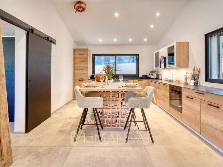 Villa Roquefort-les-Pins - 5 chambres - 174m²