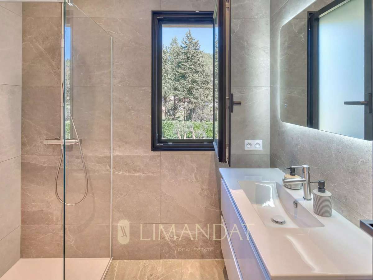 Villa Roquefort-les-Pins