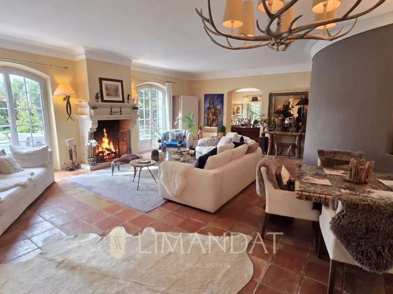 Villa Roquefort-les-Pins - 3 chambres - 260m²