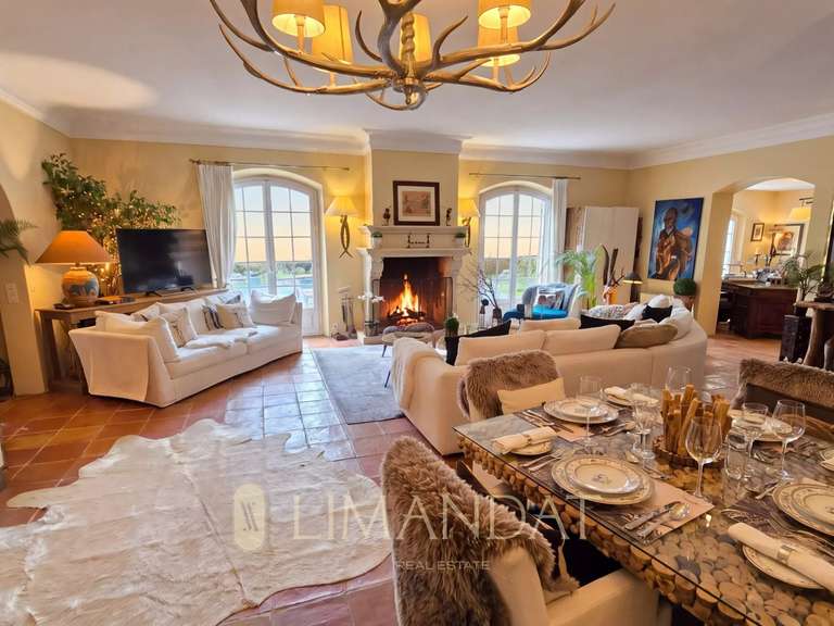 Villa Roquefort-les-Pins - 3 chambres - 260m²