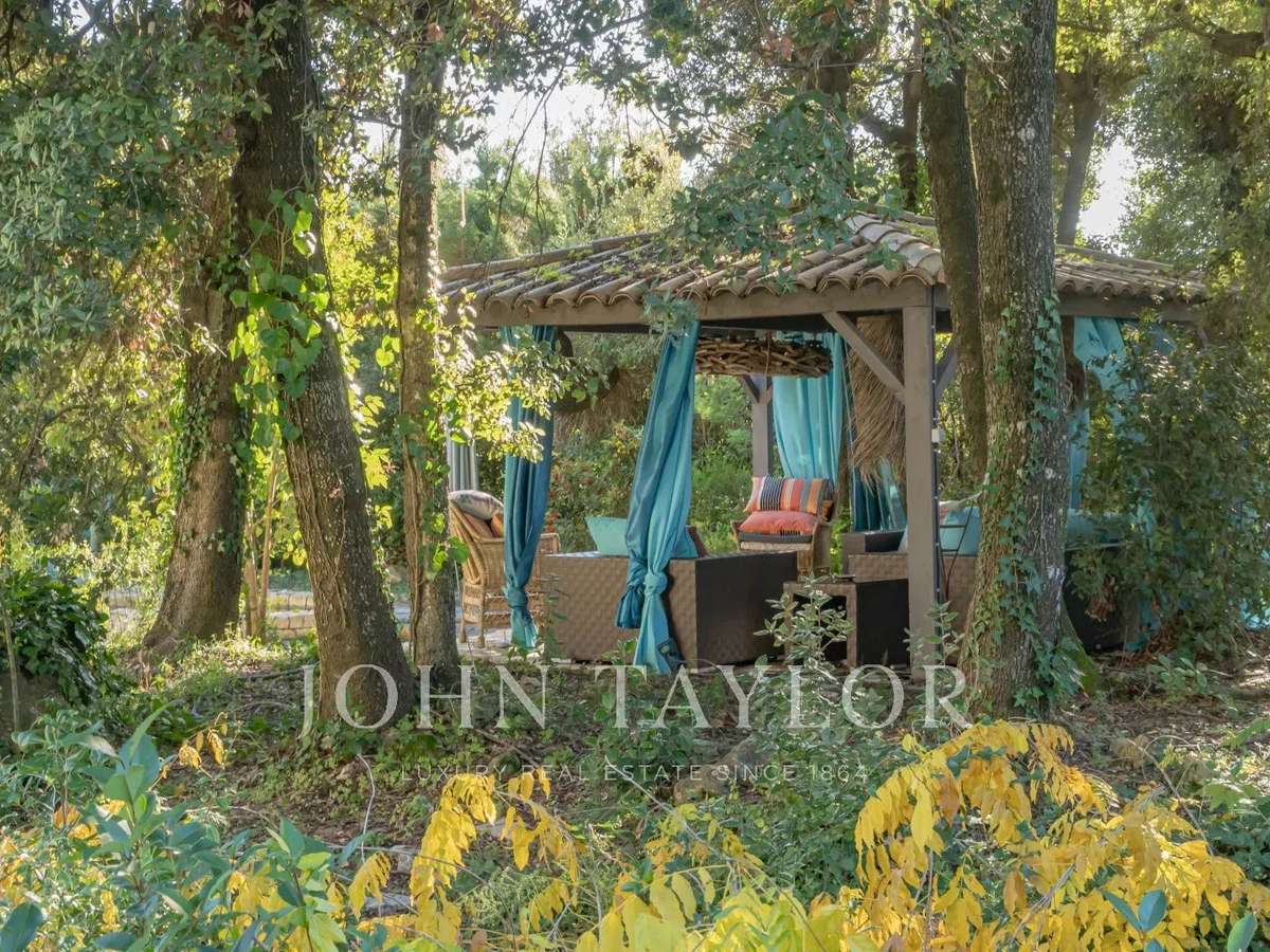 Villa Roquefort-les-Pins