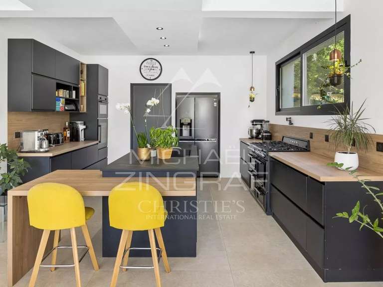 Villa Roquefort-les-Pins - 7 chambres - 420m²