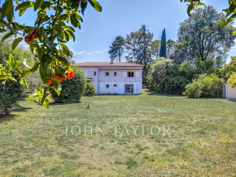 Villa Roquefort-les-Pins - 5 chambres - 219m²