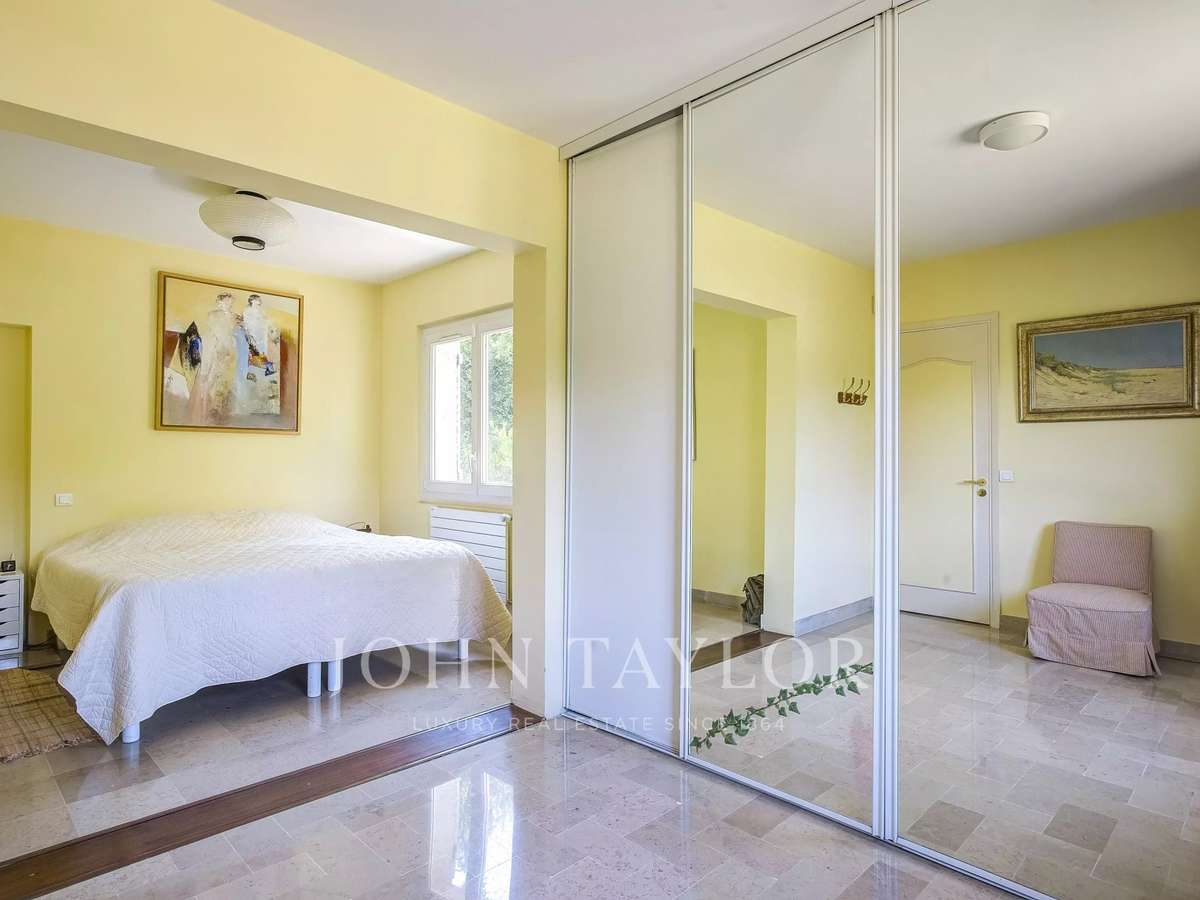 Villa Roquefort-les-Pins
