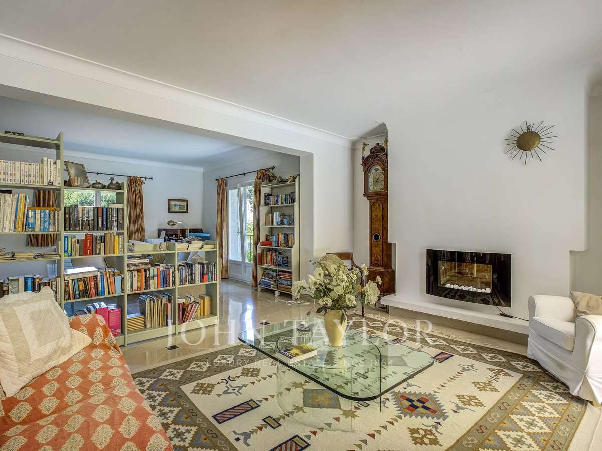 Villa Roquefort-les-Pins
