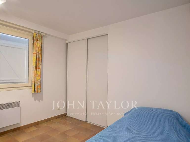 Villa Roquefort-les-Pins - 5 chambres - 219m²