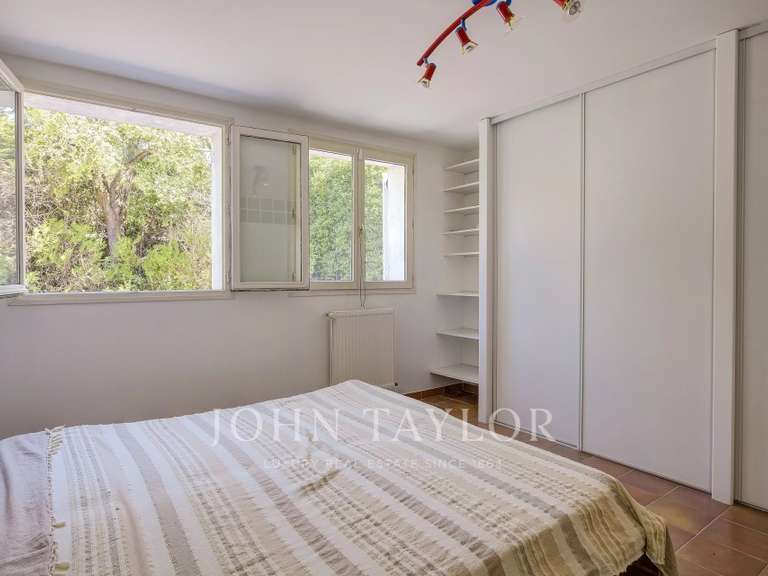 Villa Roquefort-les-Pins - 5 chambres - 219m²